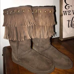 Jimmy Choo Uggs in like New condition